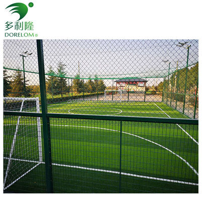 Zmodernizuj podłogi sportowe z trawnikiem piłkarskim Trawnikiem sztucznym 4 * 25m na rolkę