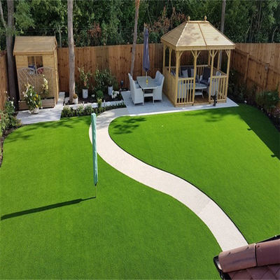 Podłoga do ogrodów sportowych Sztuczna trawnika sztuczna Trawnik krajobrazowy Grass Carpet Roll 40mm Czarny Zielony kolor