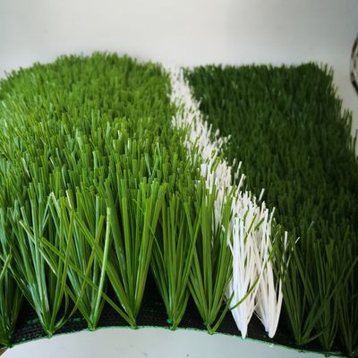 50 mm Wysokość boiska piłkarskiego Sztuczna trawnika z certyfikatem SGS Konkurencyjny